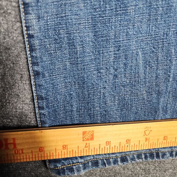 Levi’s Men’s 501 Straight Leg Button Fly Jeans Med Wash Blue 38x34 (39x35.5) - Picture 6 of 9